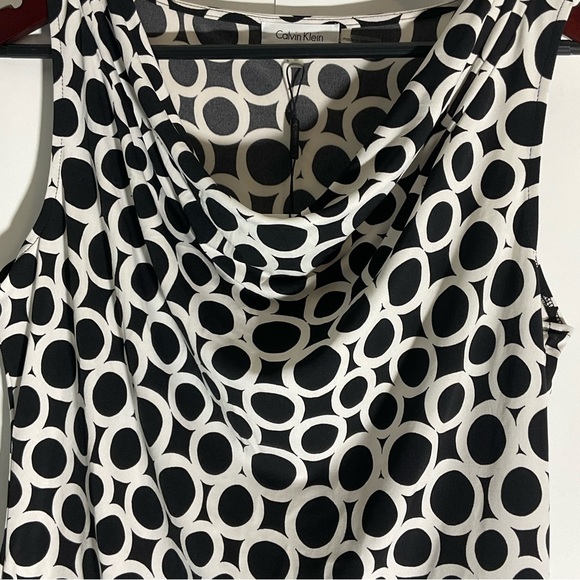 Calvin Klein NWT’s Sleeveless Draped Neckline Black White Polka Dot Blouse Sz M - Picture 4 of 15
